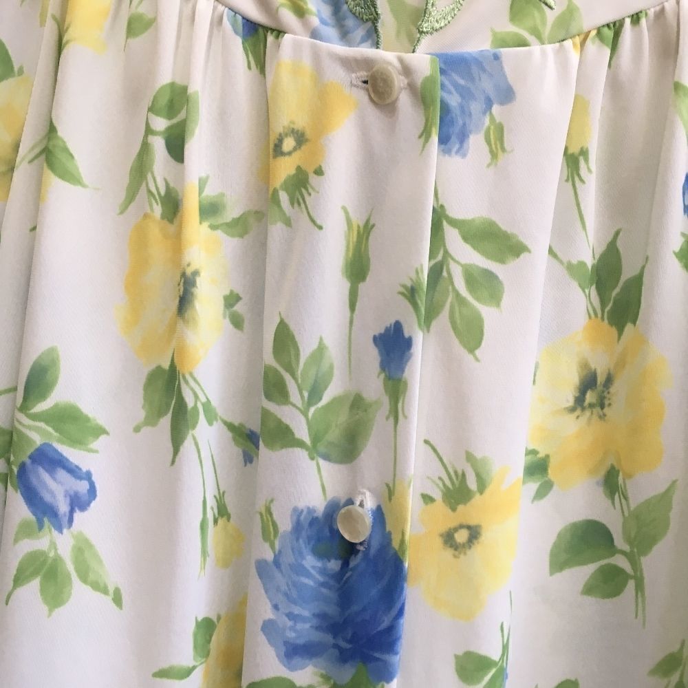 ‎VINTAGE SHADOWLINE FLORAL PRINT ROBE - Picture 8 of 9